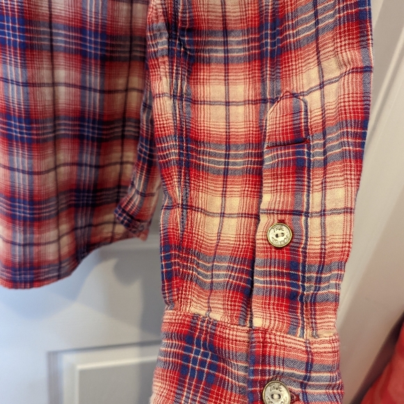True Religion Men's Red Flannel Plaid button down pocket logo size L - Picture 8 of 12